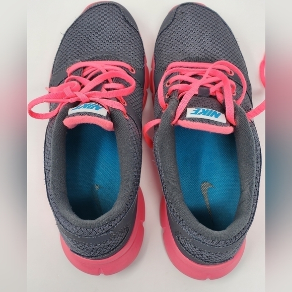 NIKE FLEX EXPERIENCE RN RUNNING SHOES SNEAKERS WOMEN SIZE 10 GREY & PINK ACTIVE - Picture 11 of 12